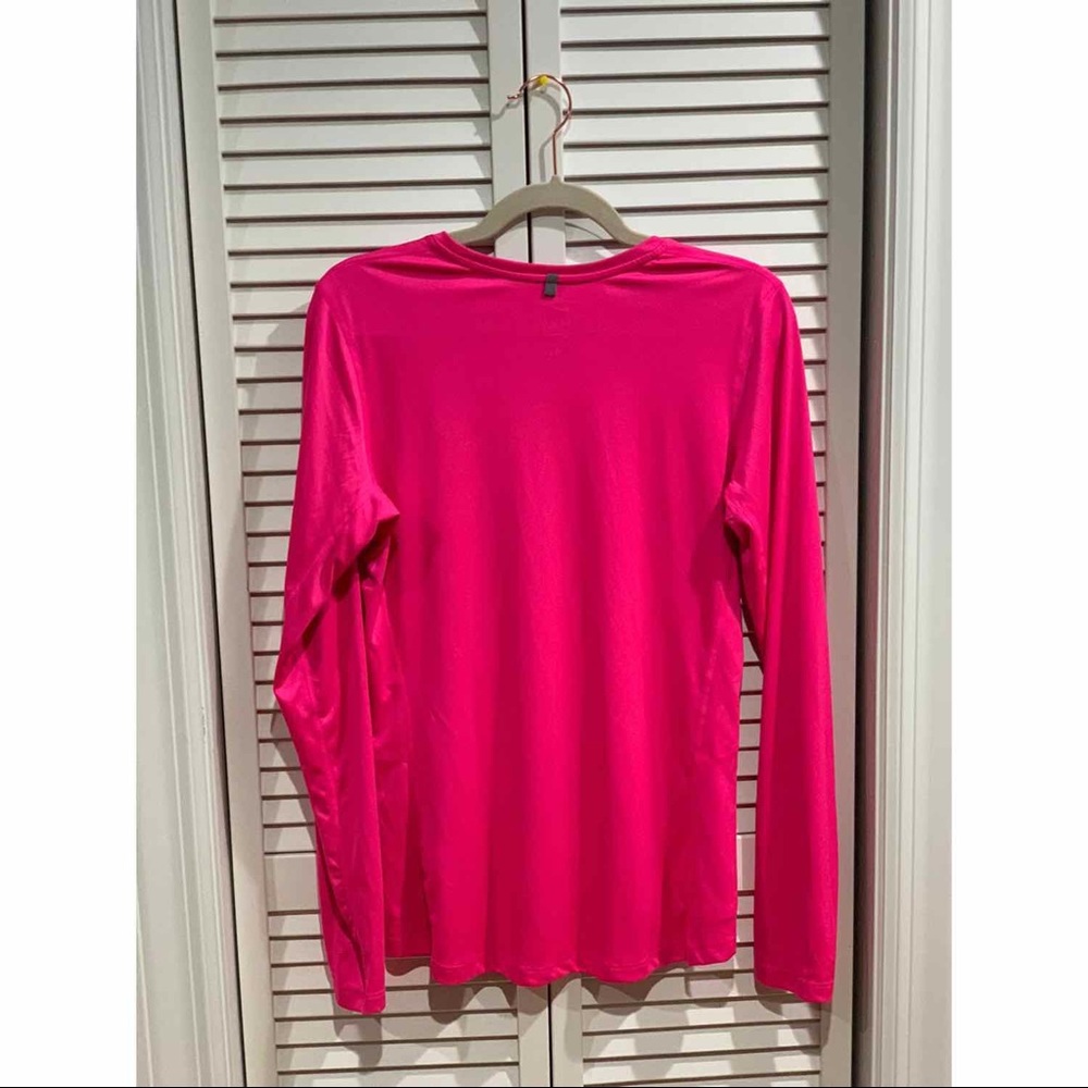 training shirt from Nike.